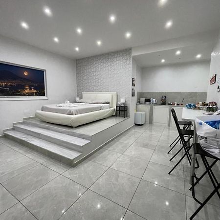 Suite Limatola เนเปิลส์ ภายนอก รูปภาพ