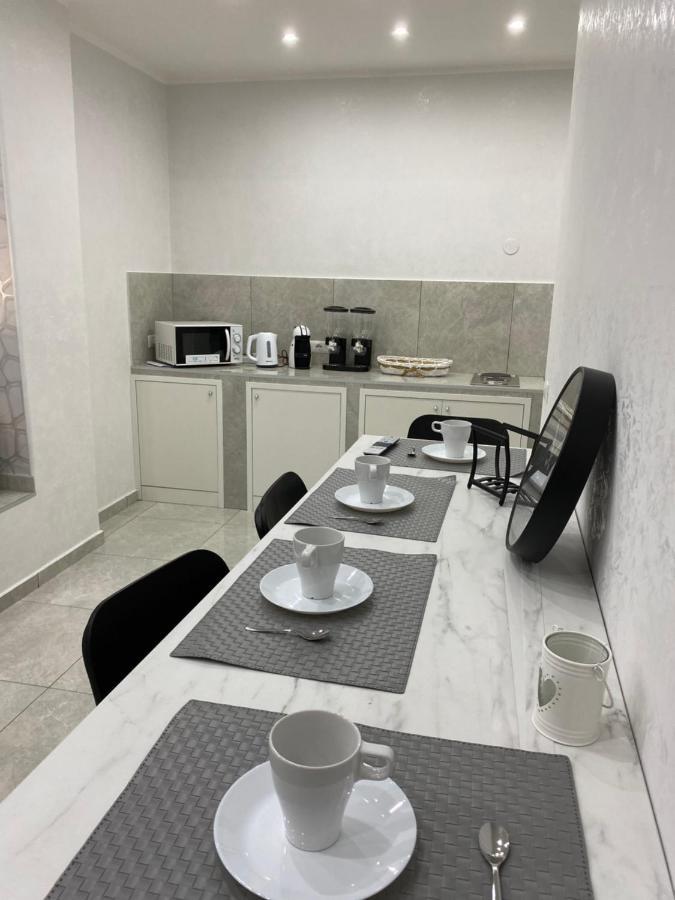 Suite Limatola เนเปิลส์ ภายนอก รูปภาพ