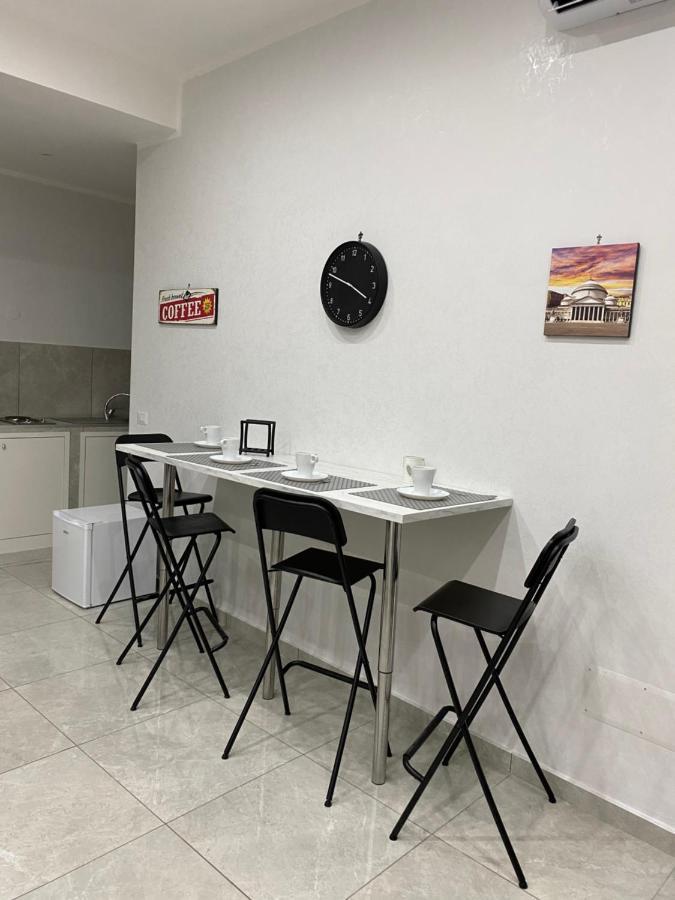 Suite Limatola เนเปิลส์ ภายนอก รูปภาพ